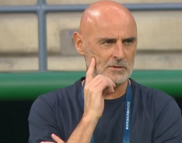 雨绸缪, 上海海港主