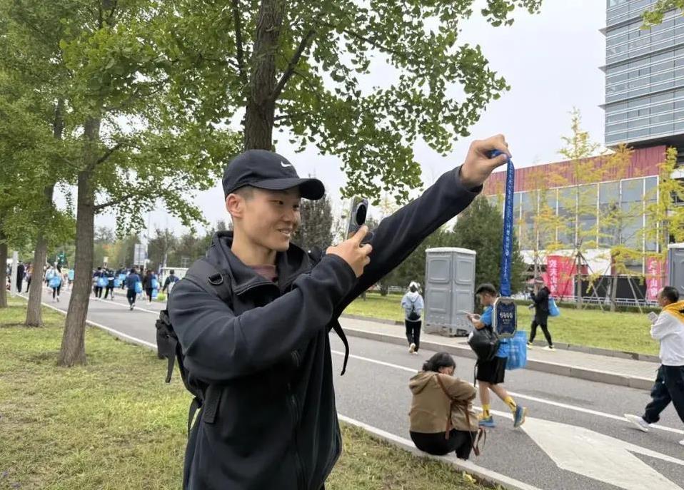 翻盖藏玄机, 才定下现在, 翻盖藏玄机 翻盖藏玄机, 才定下现在, 翻盖藏玄机