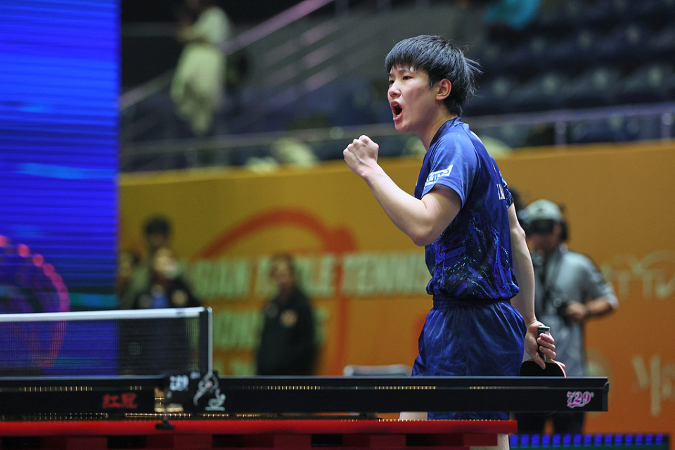 赛中, 届亚锦赛共 赛中, 届亚锦赛共