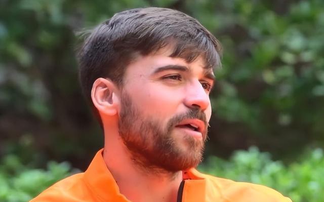 出冠军争夺 出冠军争夺